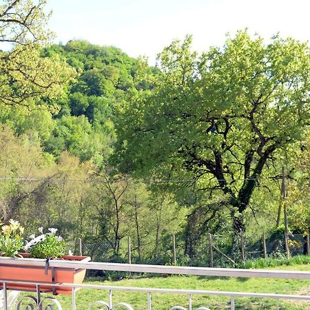列蒂Rifugio Nel Bosco住宿加早餐旅馆 外观 照片